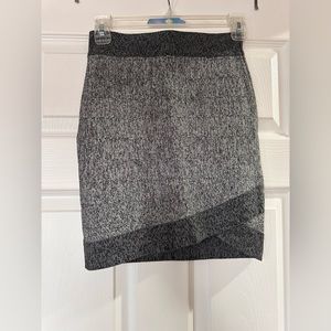 Guess pencil skirt